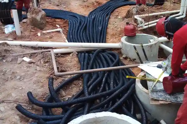 Adrisan Infraestrutura elétrica do Vila Iracema – Fortaleza, Ceará (Tenda)